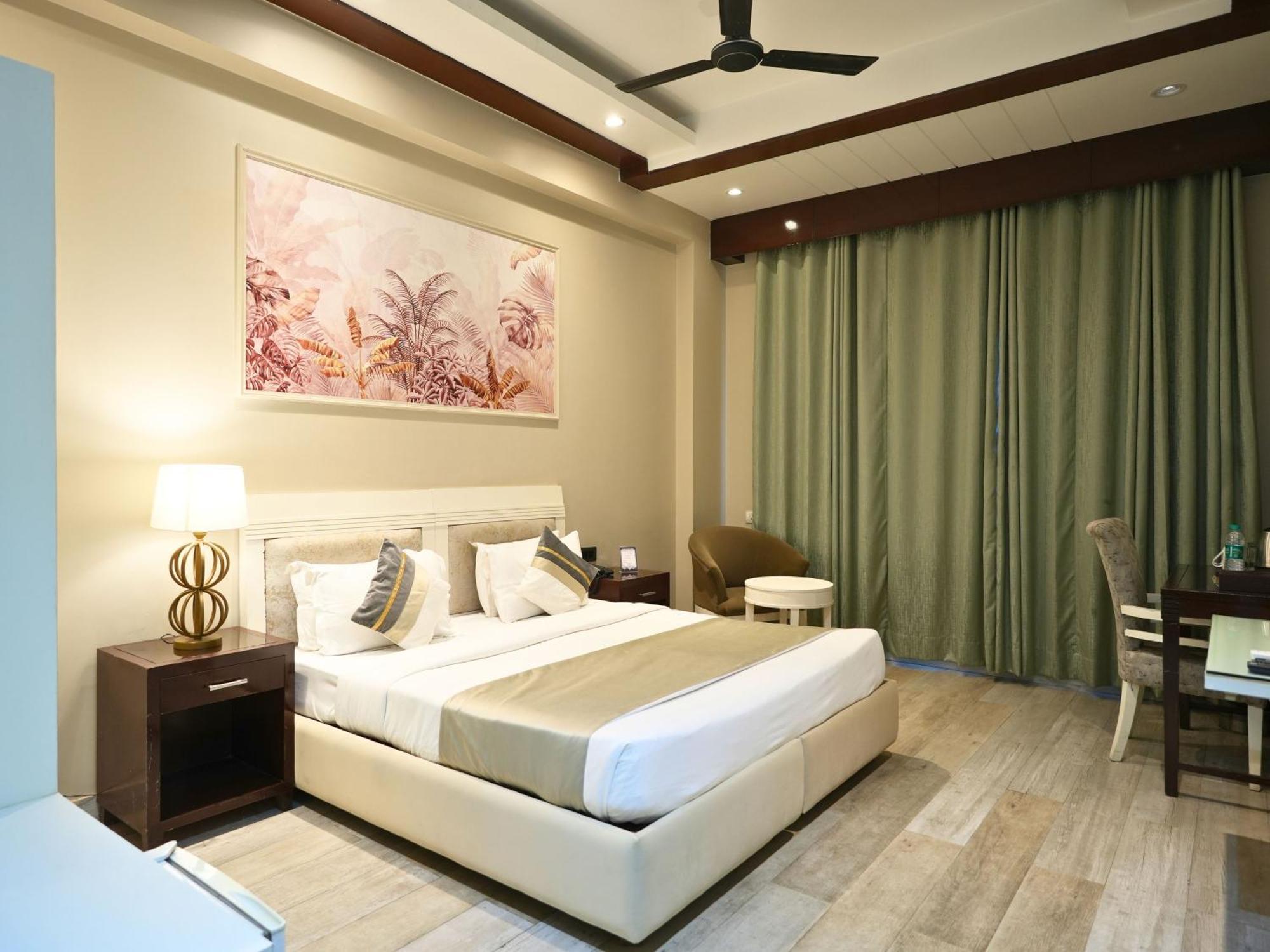 Skon Boutique By Orion Hotels New Delhi Exterior photo