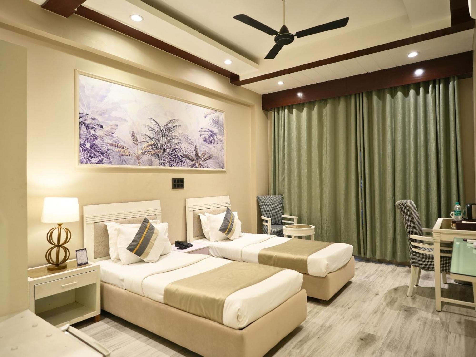 Skon Boutique By Orion Hotels New Delhi Exterior photo