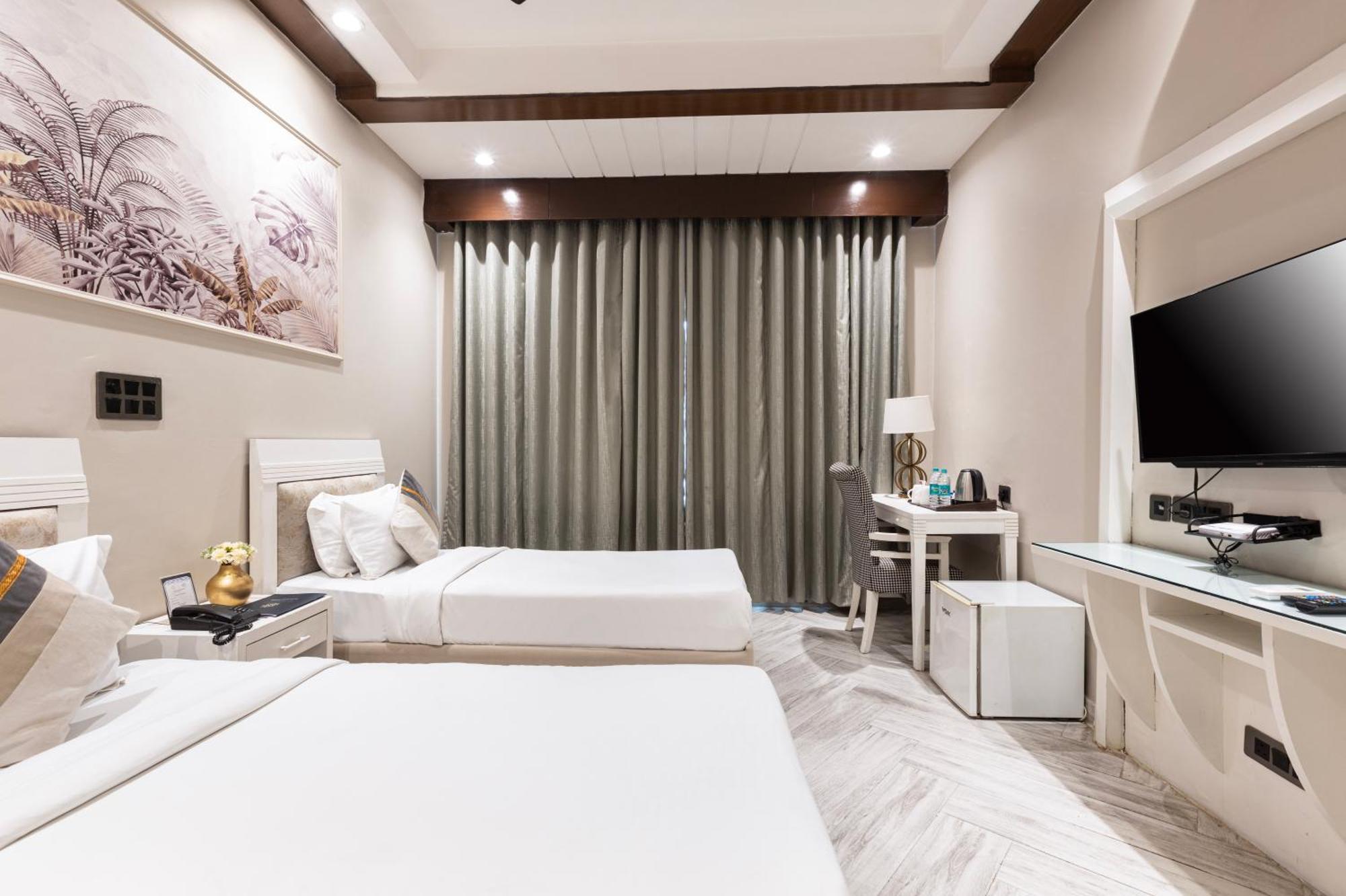 Skon Boutique By Orion Hotels New Delhi Exterior photo